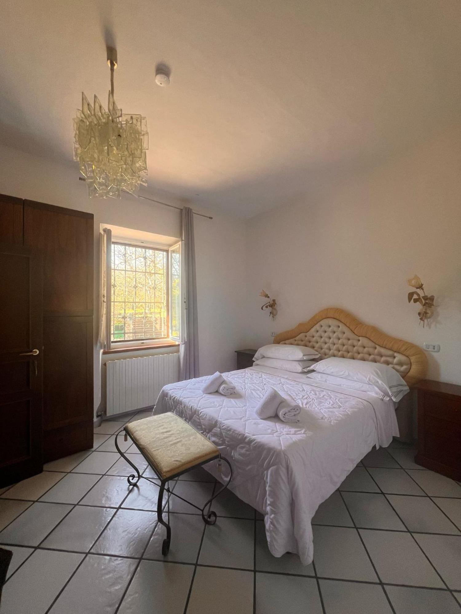 Hotel Il Pietreto Colle di Val d'Elsa Eksteriør billede
