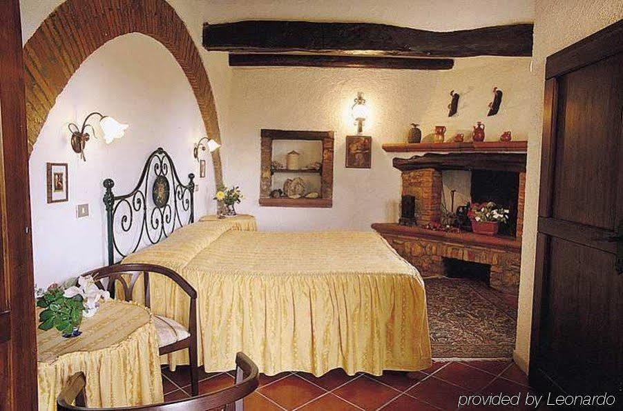 Hotel Il Pietreto Colle di Val d'Elsa Eksteriør billede